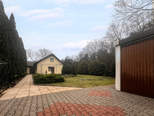 EinfahrtundHauseingangsbereich