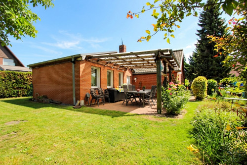 GartennansichtmitTerrasse