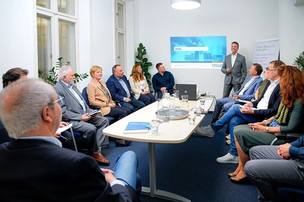 <Team der Berliner Volksbank Immobilien>.