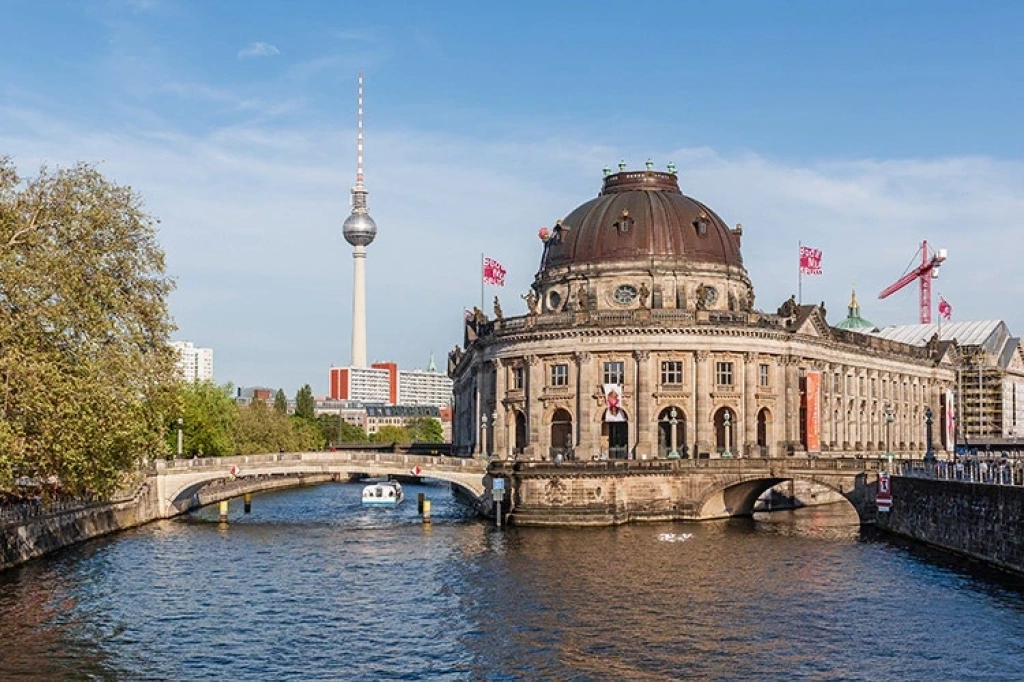 Immobilie Haus Wohnung verkaufen kaufen Berlin Mitte.